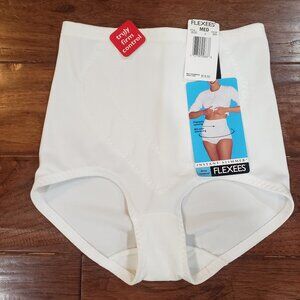 NWT Vintage Flexees Panties Size Medium Instant Slimmer